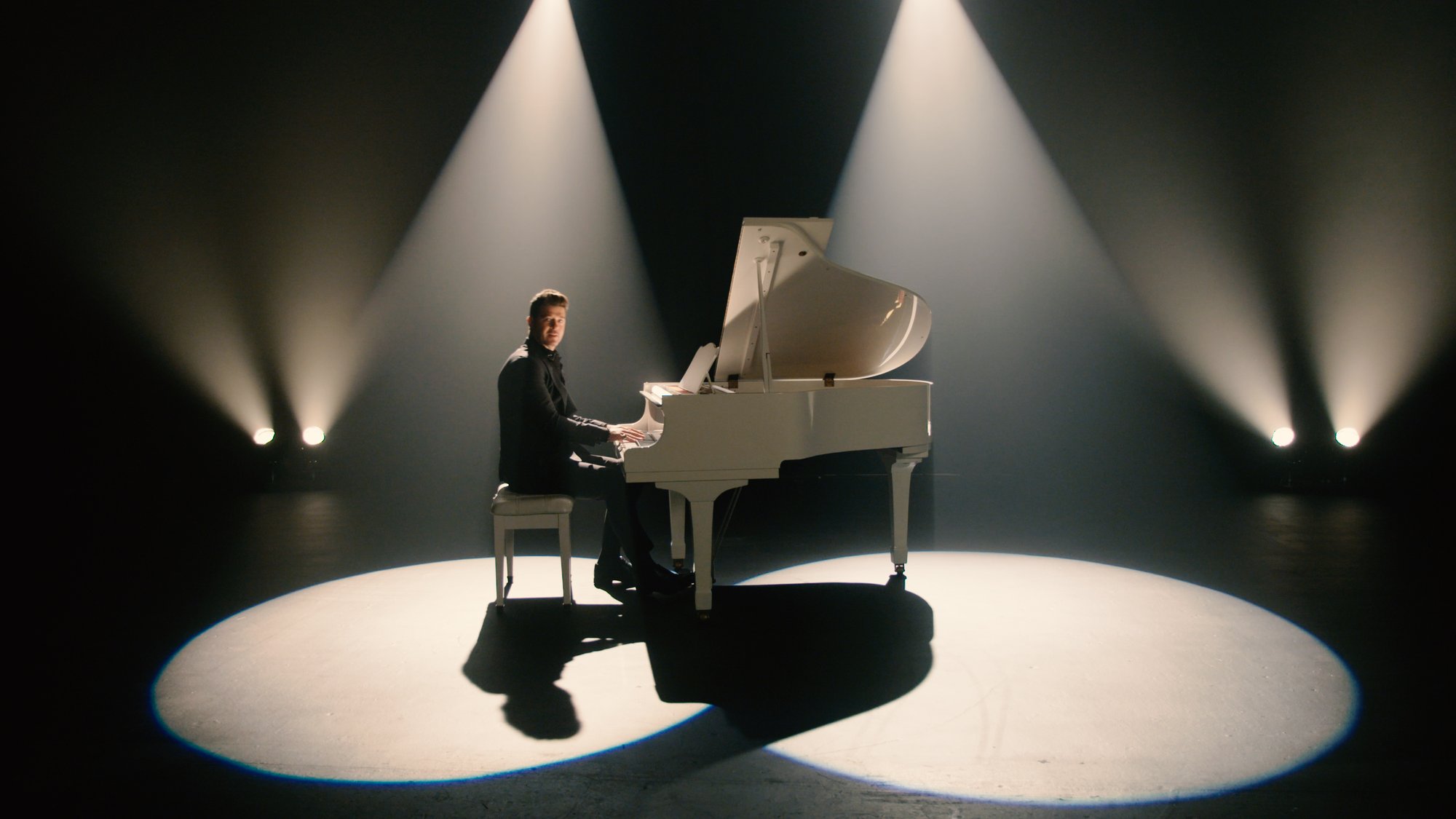 Robin Thicke portrait by G. John Slagle — Los Angeles, CA.